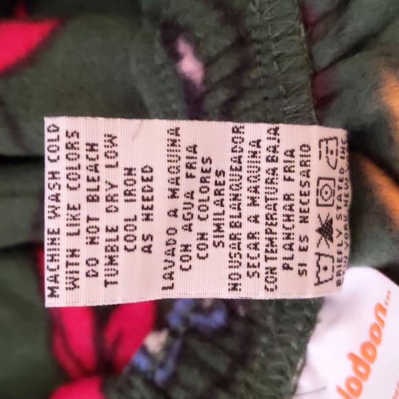 Teenage mutant ninja turtle pajama set size M tall - Picture 13 of 13